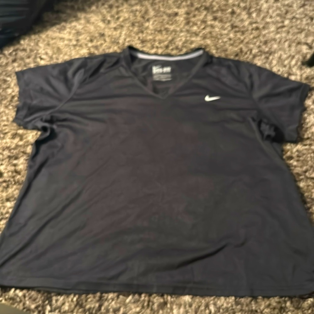 NIKE DRI FIT BLACK V NECK SHORT SLEEVE TOP SZ 2X NEW